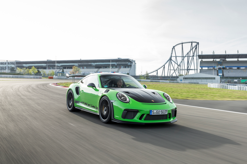 Illustration for article titled Put These Very Good 2019 Porsche 911 GT3 RS Photos In Your Life